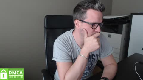 David online show from April 22, 8:54 am