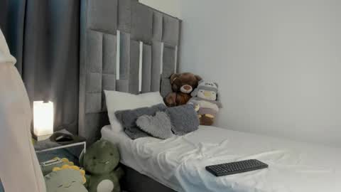 mash_angelo online show from October 9, 2:28 am