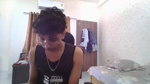 Mask Boy online show from November 8, 5:21 am