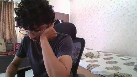 Mask Boy online show from October 22, 5:21 am