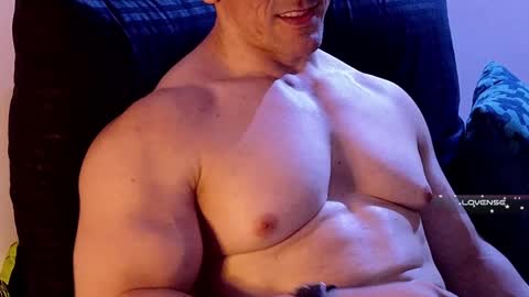 masked_bodybuilder online show from February 1, 4:44 pm