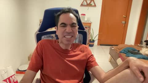 Masked Latin Noir online show from November 3, 8:37 am