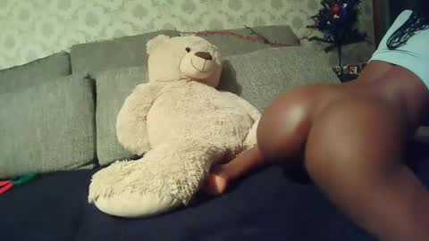 masked_shy_girl online show from December 26, 5:08 pm