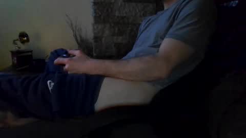 maskedyogaman online show from December 14, 4:08 am