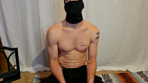 maskedyogaman online show from February 10, 3:09 am