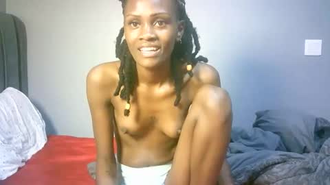 maskgang001 online show from September 25, 2:40 am