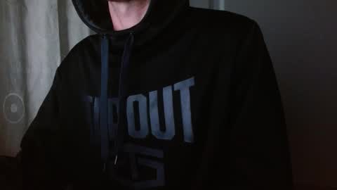 maskguy23 online show from October 3, 3:04 am