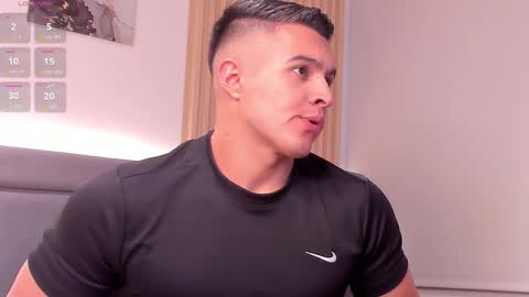 Mason Bennet online show from March 25, 8:59 pm