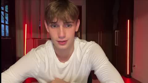 Mason online show from April 3, 8:38 pm