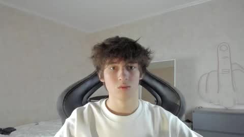 mason_jr online show from October 7, 5:42 pm