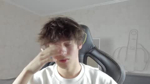 mason_jr online show from October 10, 5:41 pm