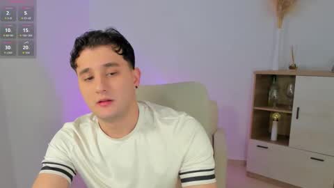 Massimo online show from February 9, 1:53 am