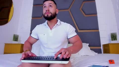 Massimo online show from September 29, 3:16 am