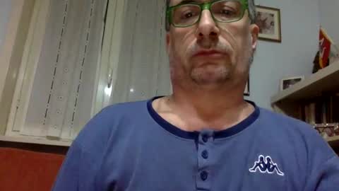 massimoxgiulia online show from December 29, 3:11 am