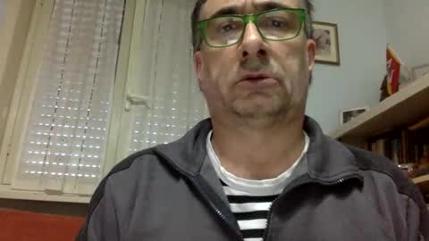 massimoxgiulia online show from January 1, 7:09 am
