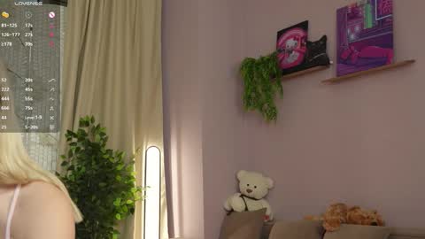 Maya online show from November 7, 4:59 am