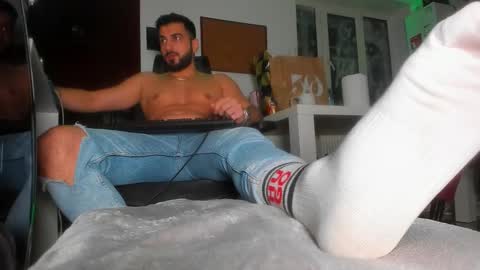 Matthew online show from December 23, 2:18 am