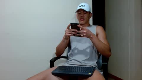 Ethan Cossio online show from February 20, 1:25 am
