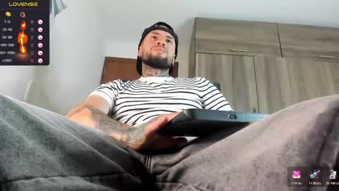 steven  online show from October 27, 12:21 am