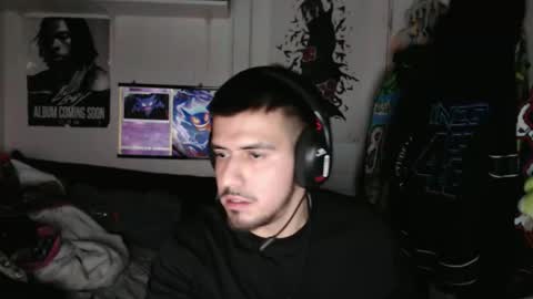 mastergoku945657 online show from February 22, 6:39 am