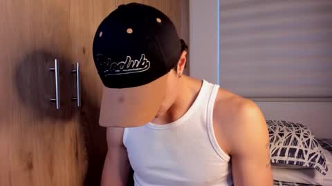 Mastran online show from November 30, 10:39 pm