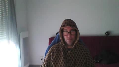 mat11efou online show from October 5, 9:18 am