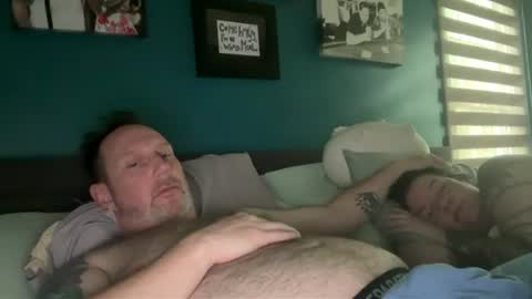 Jer and Kel online show from June 14, 2:08 pm