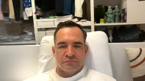 matej_cauci online show from March 19, 3:39 pm