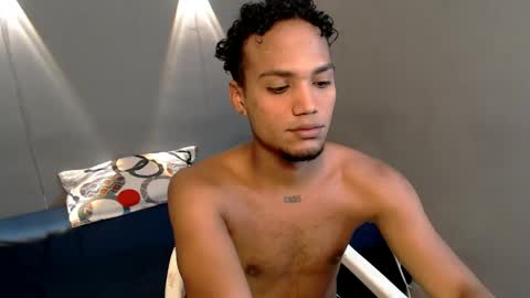 Mateo and Noah online show from April 19, 5:47 pm