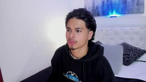 Mathew online show from September 16, 6:33 pm