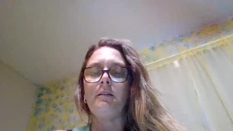 mathislauraashley2023 online show from June 18, 12:16 am