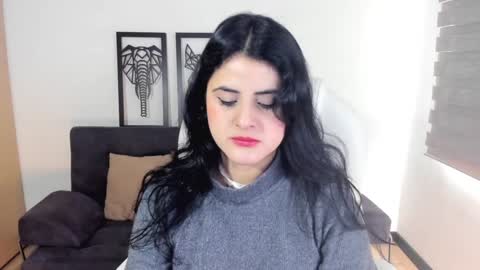 Lucia online show from January 26, 2:19 pm