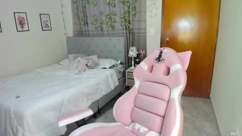 Daniela online show from October 9, 10:43 am