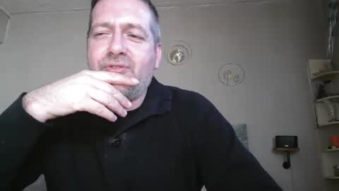 matrike1 online show from April 14, 4:54 pm