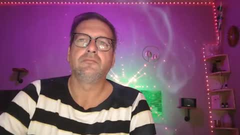 matrike1 online show from October 31, 7:47 pm