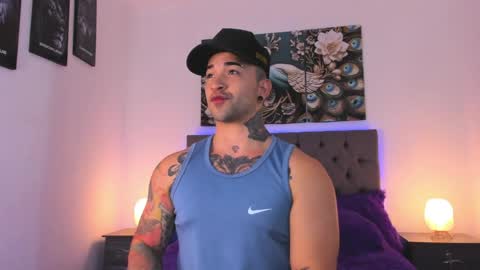 Matthew INDEPENDENT MODEL online show from April 19, 1:17 am