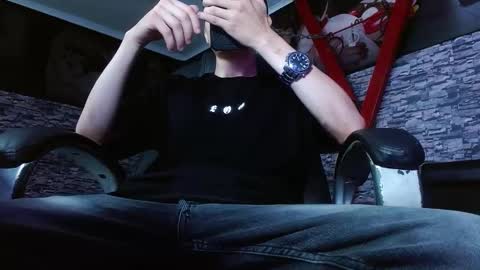 MatthewBoy online show from March 7, 9:17 pm