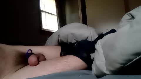 Snapshot of matthewcrume chatting on September 21, 2:21 pm matthewcrume online show from September 21, 2:21 pm