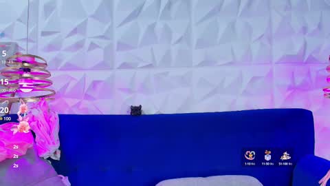 Snapshot of matti_sofia chatting on February 26, 10:15 pm TATIANA AND ROUS online show from February 26, 10:15 pm