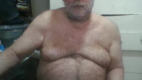 Snapshot of mattnudist chatting on December 29, 12:52 am Matt online show from December 29, 12:52 am