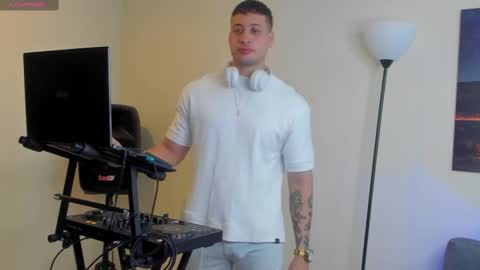 mattsaill_ online show from September 29, 12:20 am