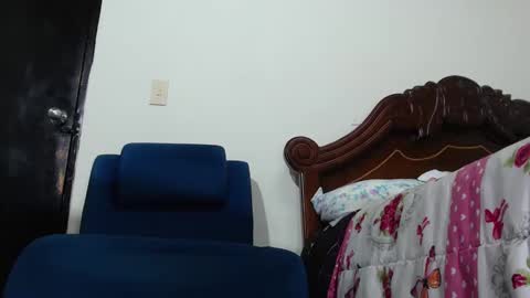 matturewet online show from September 27, 1:58 am