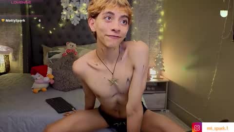 matty_spark online show from December 17, 3:19 pm