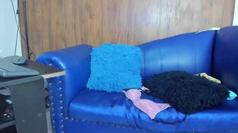 Lucy online show from February 21, 3:32 pm