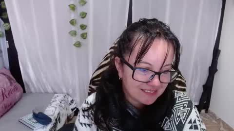 Sonia online show from February 7, 3:08 pm