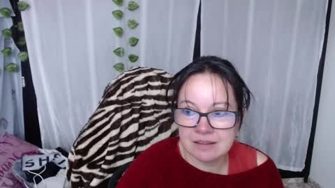 Sonia online show from February 10, 3:42 pm