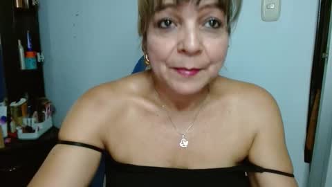 Cecilia online show from December 17, 8:15 pm