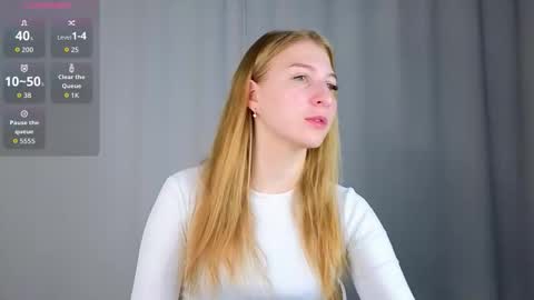 maureencoombs online show from September 28, 4:32 am