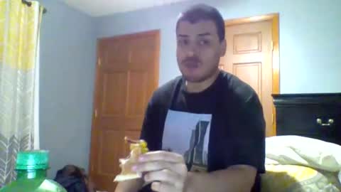 mauricescott online show from April 13, 2:49 am