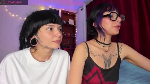 mavimist_ online show from March 28, 1:29 am